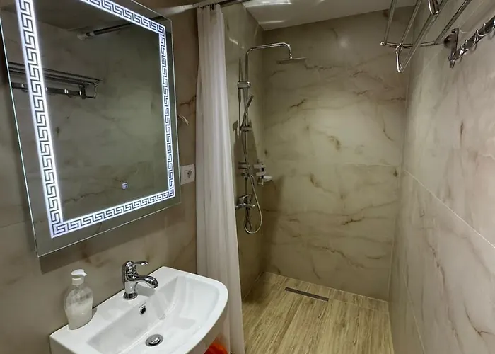 Shpetim Zogaj. 别墅 卡萨米尔